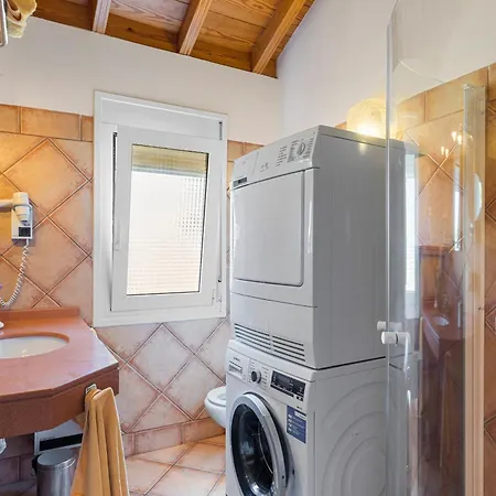 Апартаменты Vistamar *